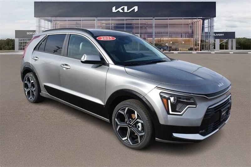 New 2025 Kia Niro EX TouringImage 10