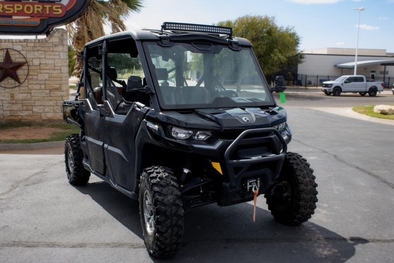 USED 2024 CAN-AM DEFENDER MAX LONE STAR HD10 Image 1