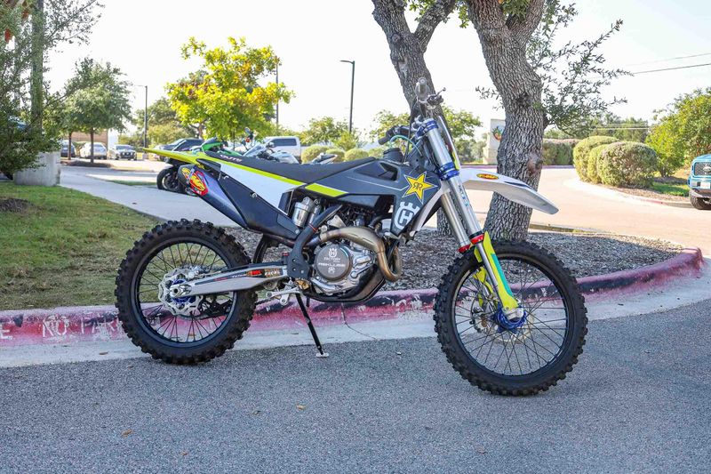USED 2021 HUSQVARNA FC 450 ROCKSTAR EDITION Image 4