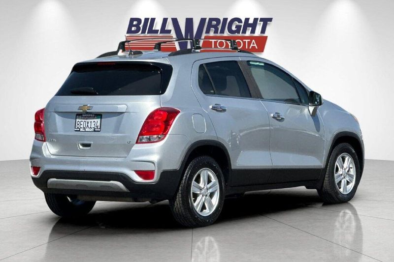 Used 2018 Chevrolet Trax LTImage 3