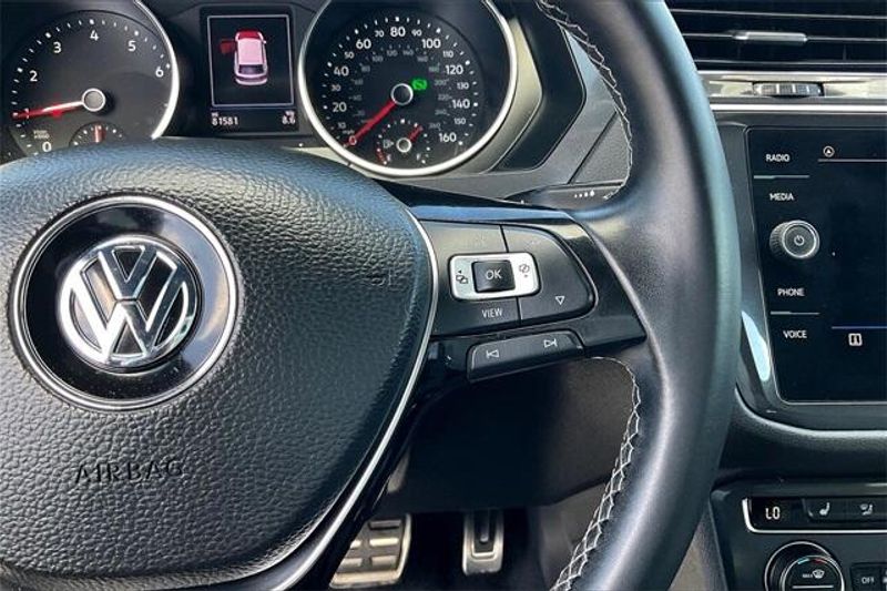 Used 2021 Volkswagen Tiguan 2.0T SE R-Line BlackImage 19