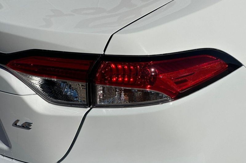 New 2025 Toyota Corolla LEImage 11