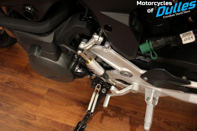 New 2026 BMW F 900 R Image 16