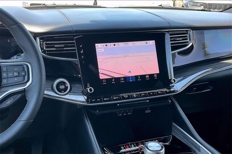 2022 Jeep Wagoneer Series IIImage 5