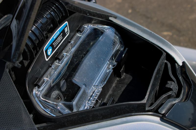 2021 SEADOO GTX 300 LTD SILVER Image 13