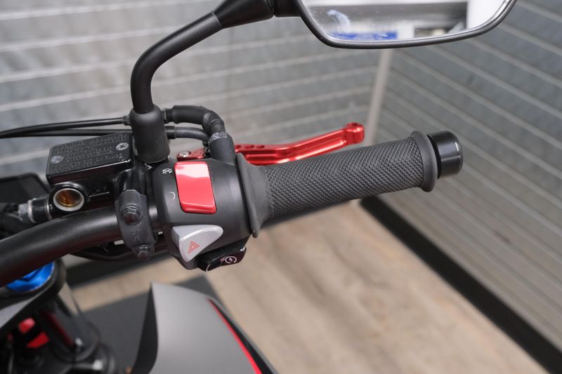 USED 2019 HONDA CB500F Image 21