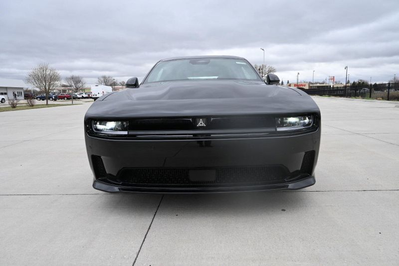 2025 Dodge Charger Daytona R/TImage 3