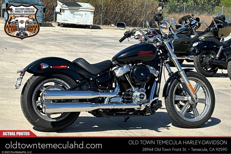 2023 Harley-Davidson Softail in a Black exterior color. BMW Motorcycles of Temecula – Southern California (951) 506-6903 bmwmotorcyclesoftemecula.com 