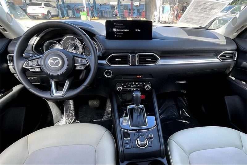 Used 2023 Mazda CX-5 2.5 S Select PackageImage 11