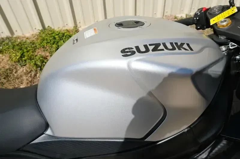 NEW 2026 SUZUKI GSXR600 Image 9