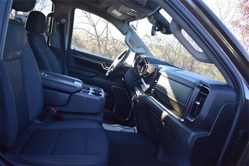 Used 2023 Chevrolet Silverado 1500 LTImage 13