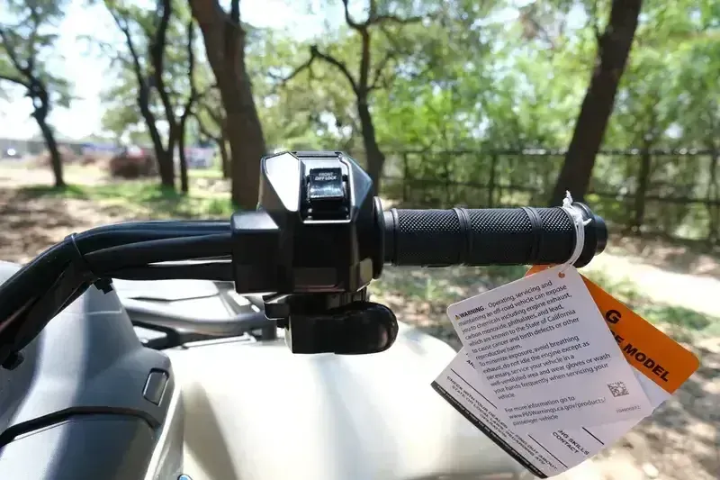 NEW 2025 CAN-AM OUTLANDER PRO HD5 Image 12
