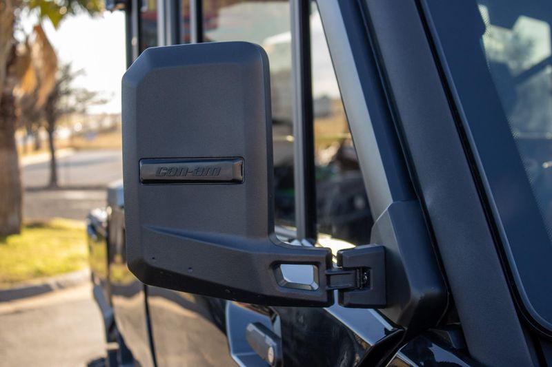 NEW 2026 CAN-AM DEFENDER MAX LONE STAR CAB HD11 Image 13