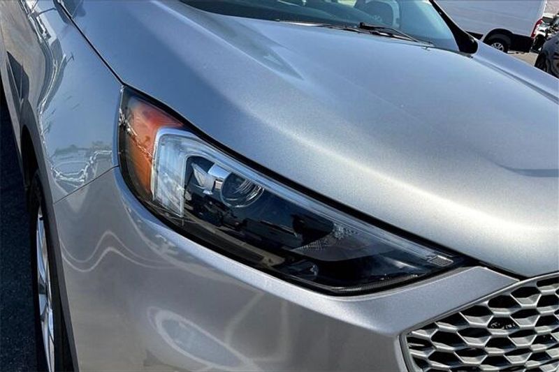 Used 2024 Ford Edge SELImage 27