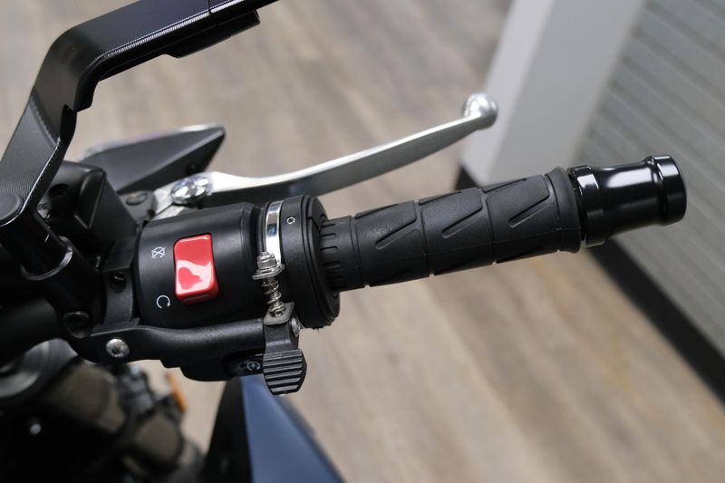 USED 2022 KAWASAKI Z900 ABS Image 22