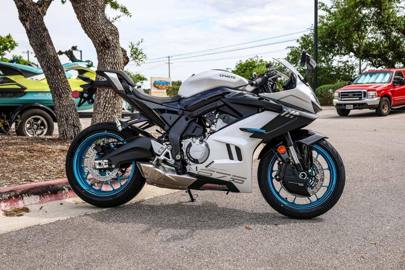 2025 CFMOTO 675SS NEBULA BLACK Image 22