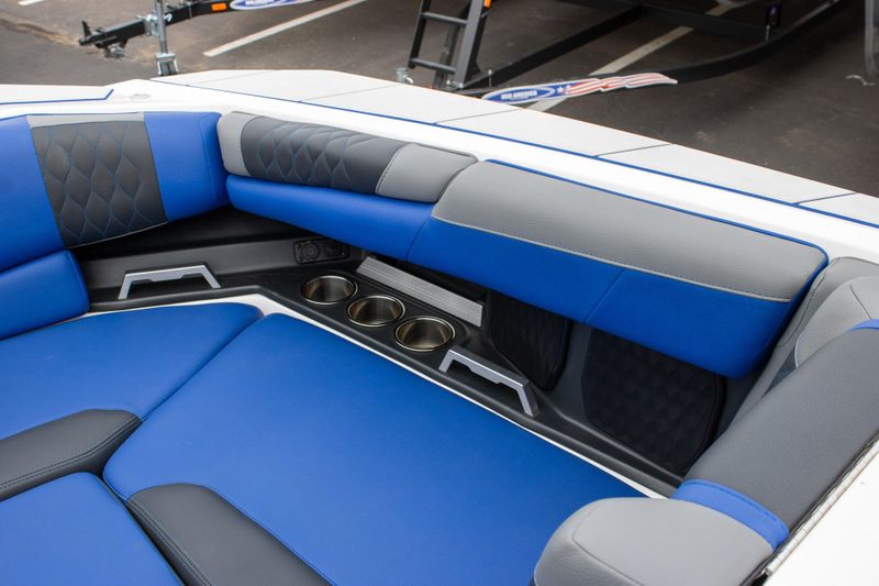 USED 2022 MALIBU M240 Image 36