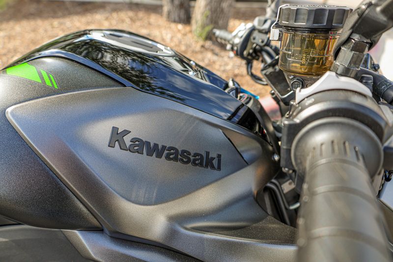 NEW 2026 KAWASAKI Z1100 SE ABS Image 15