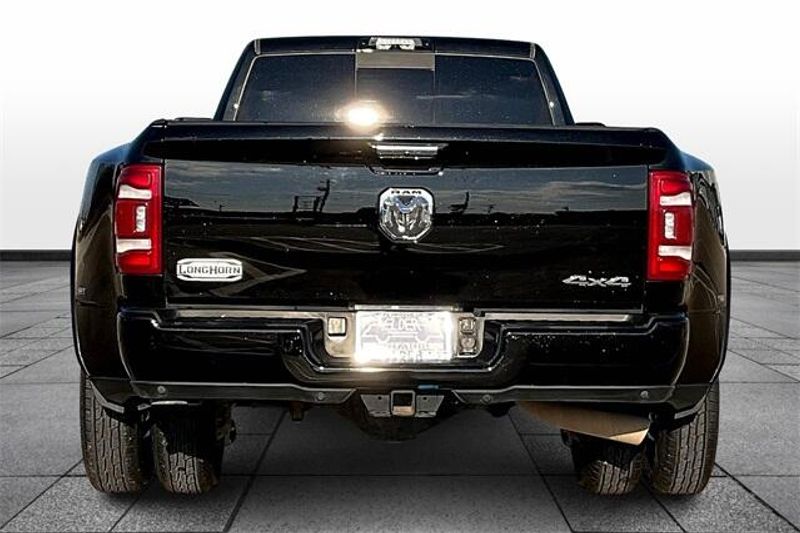 2022 RAM 3500 Laramie LonghornImage 4