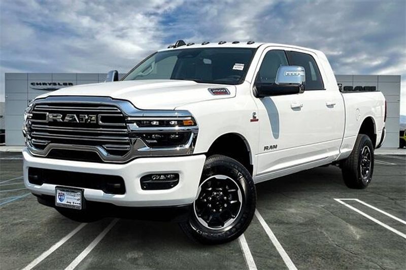 New 2025 RAM 2500 Laramie Mega Cab 4x4 6