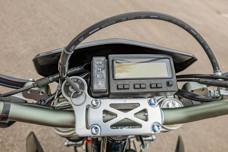 USED 2022 SUZUKI DRZ400SM Image 19