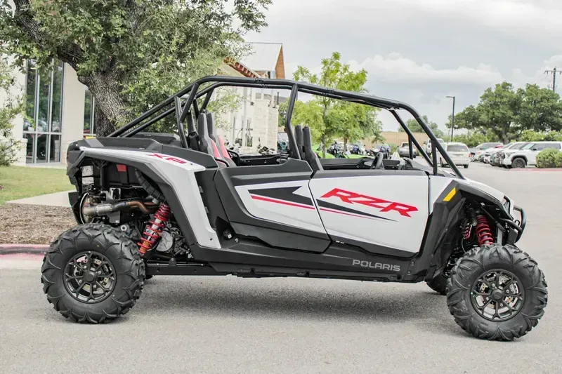 2024 Polaris RZR XP 4 1000 SPORT WHITE LIGHTNINGImage 2