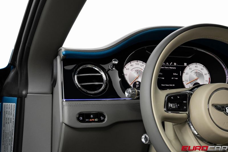 Used 2022 Bentley Continental GT V8 *TRI-COLOR INTERIOR * MULLINER DRIVING SPEC*Image 25