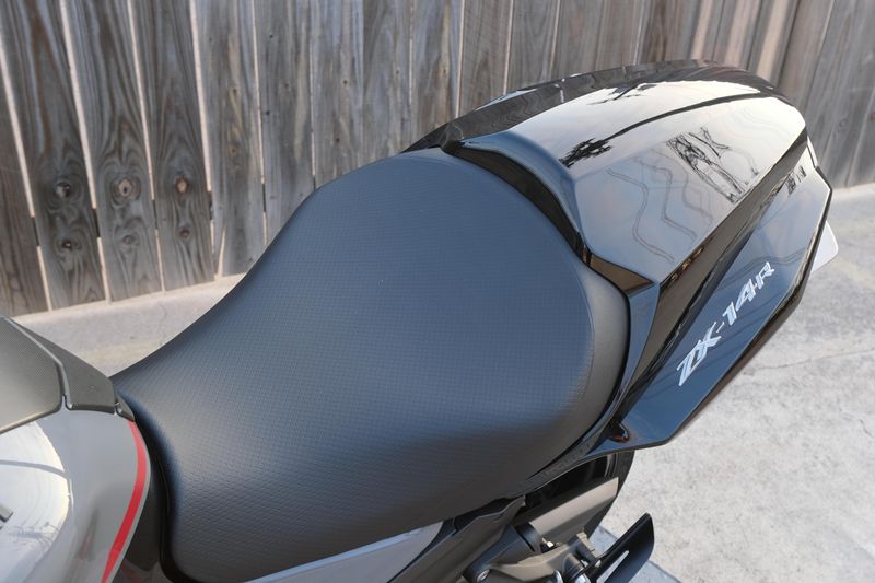 USED 2022 KAWASAKI NINJA ZX14R ABS Image 19