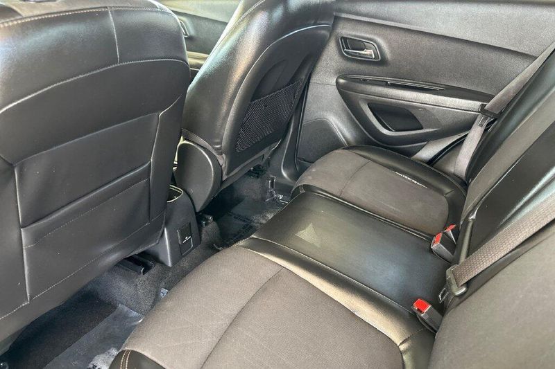 Used 2018 Chevrolet Trax LTImage 11