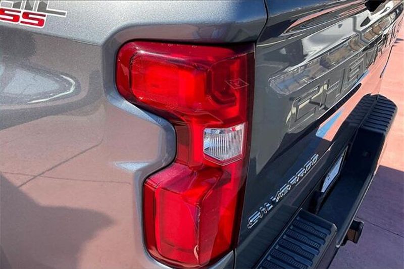 2021 Chevrolet Silverado 1500 Custom Trail BossImage 28
