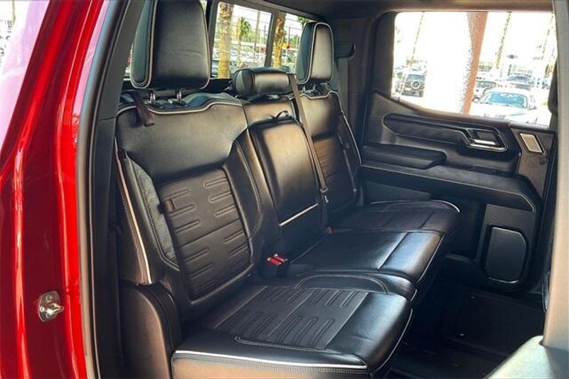 2022 GMC Sierra 1500 AT4XImage 26