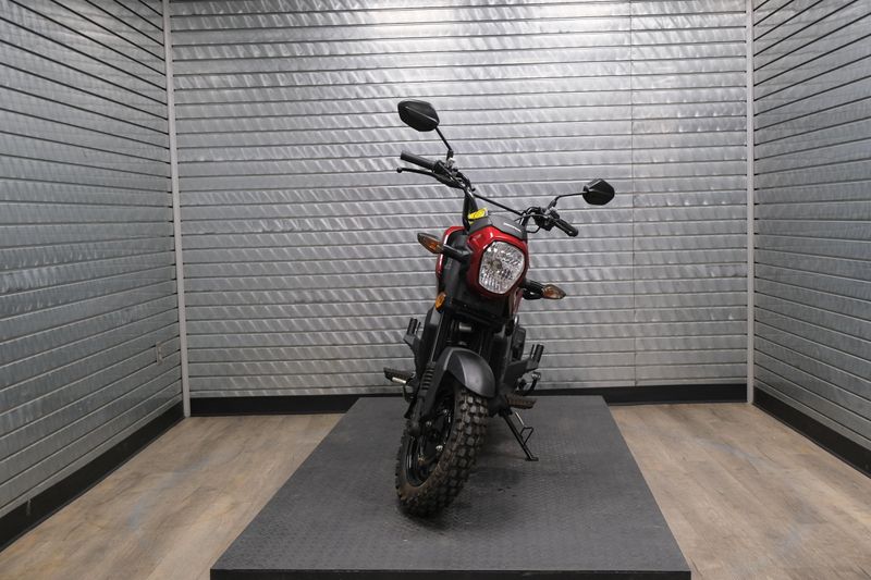 USED 2024 HONDA NAVI Image 8