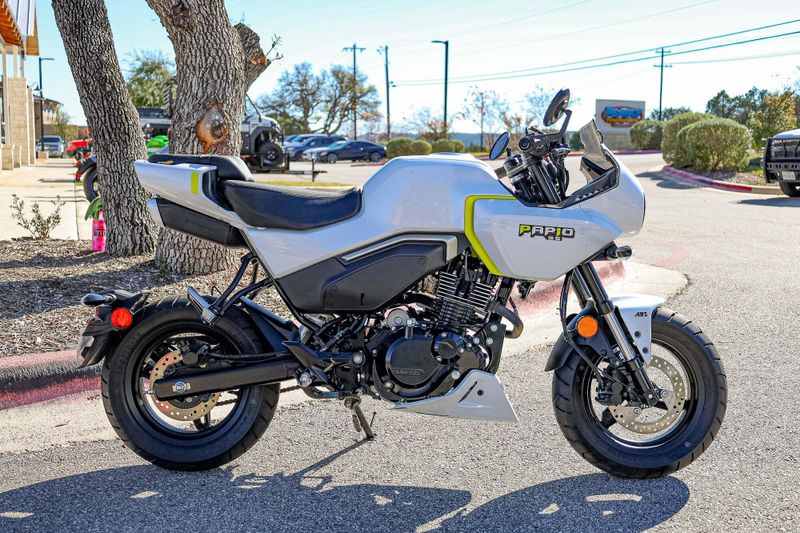 2024 CFMOTO PAPIO SS 125 CF1258USImage 4