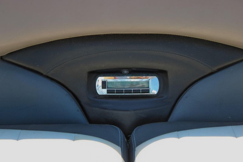 Used 2011 MALIBU WAKESETTER 247 Image 14