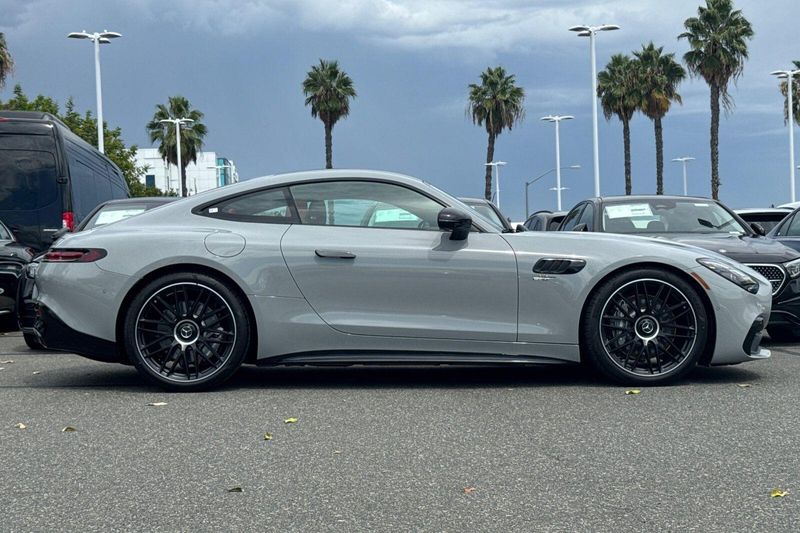 New 2026 Mercedes-Benz AMG GT 43 BaseImage 3
