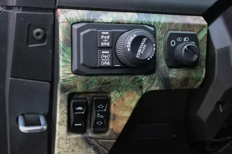 NEW 2025 POLARIS RANGER CREW XD 1500 NORTHSTAR EDITION ULTIMATE Image 16