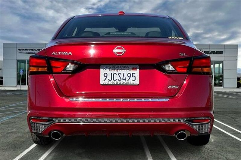 2023 Nissan Altima 2.5 SL photo 3
