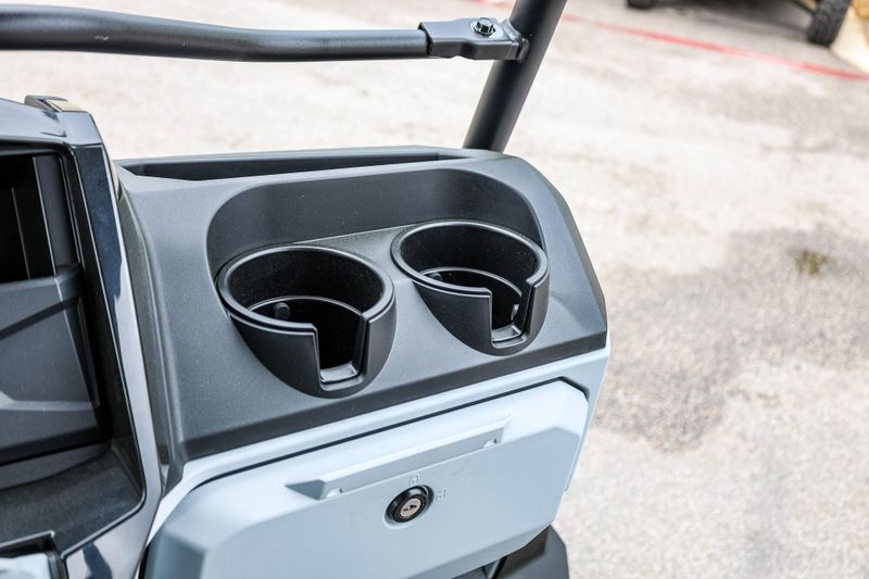 NEW 2025 KAWASAKI NAV 4E LIMITED Image 10