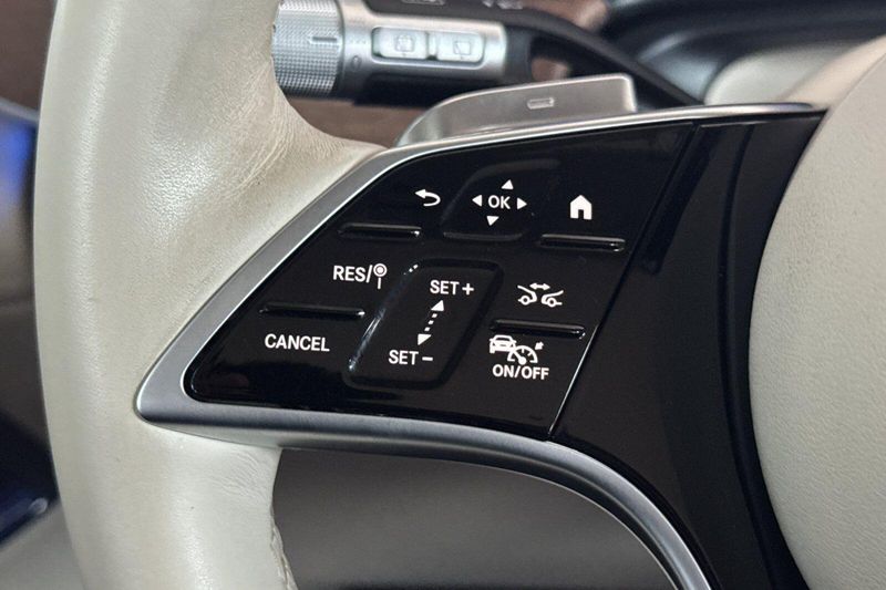Used 2023 Mercedes-Benz EQS 450Image 28