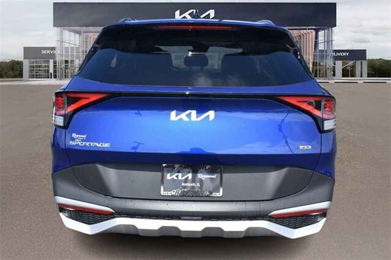 2025 Kia Sportage EXImage 4