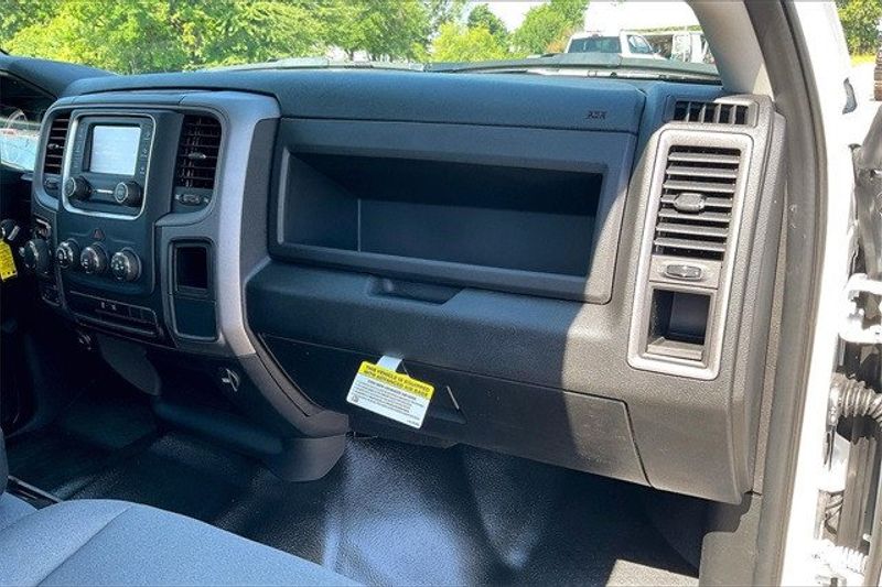 2024 RAM 1500 Classic Tradesman Crew Cab 4x4 5