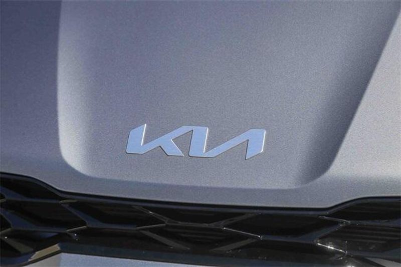 New 2026 Kia K5 GT-LineImage 14