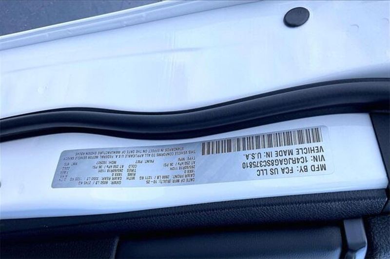 New 2025 Jeep Grand Cherokee Image 15