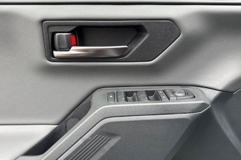 New 2026 Toyota RAV4 Plug-In Hybrid SEImage 10
