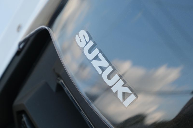 NEW 2026 SUZUKI GSX8R Image 22