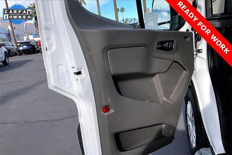 Used 2024 Ford Transit-250 Cargo Van BaseImage 20
