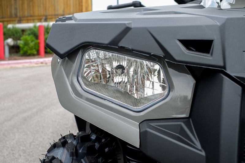 2024 Polaris SPORTSMAN TOURING 570 EPS  TITANIUM METALImage 10