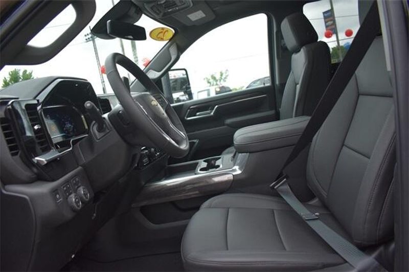 New 2025 Chevrolet Silverado 3500HD LTZImage 29