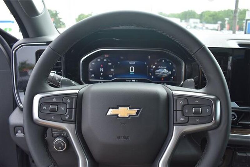 New 2025 Chevrolet Silverado 1500 LTImage 27