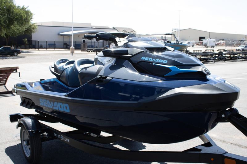 NEW 2025 SEADOO GTX 170 WITH SOUND SYSTEM IDF Image 3